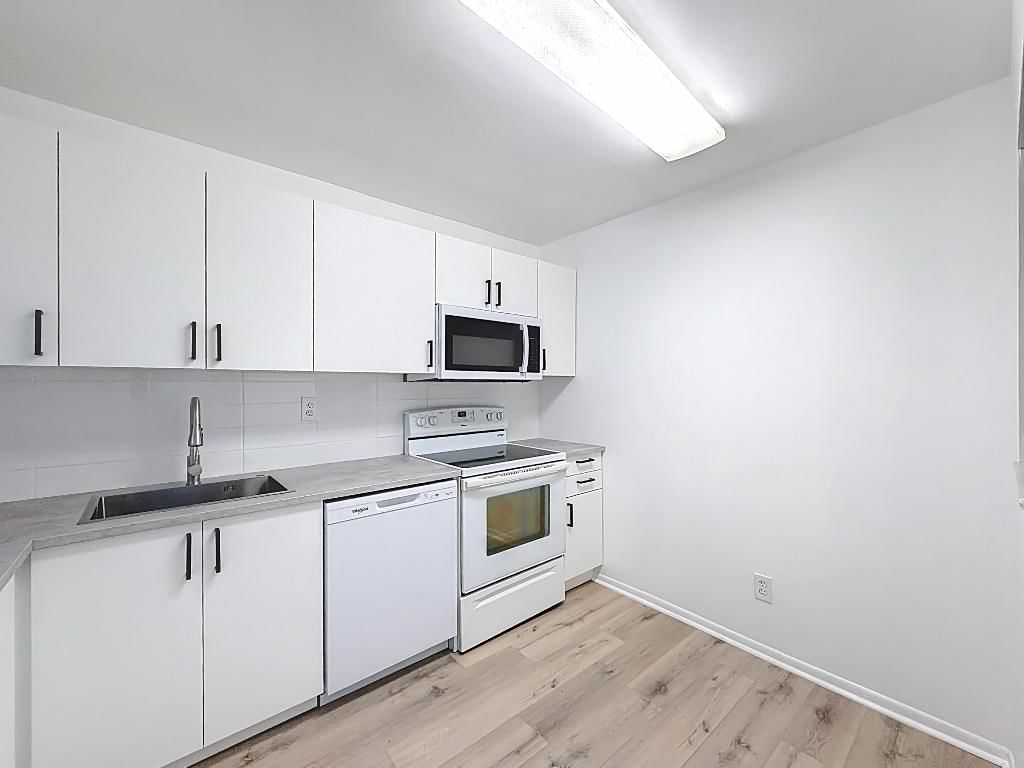 961 NW 45th Street #3, Deerfield Beach, FL 33064 photo 4