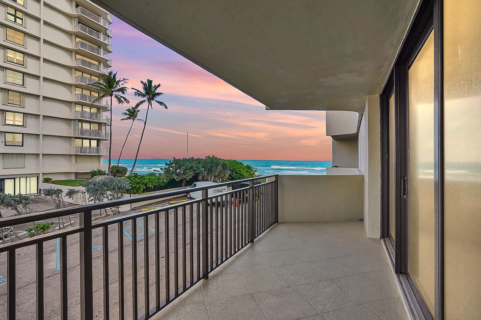 5460 N Ocean Drive #1d, Singer Island, FL 33404 photo 2