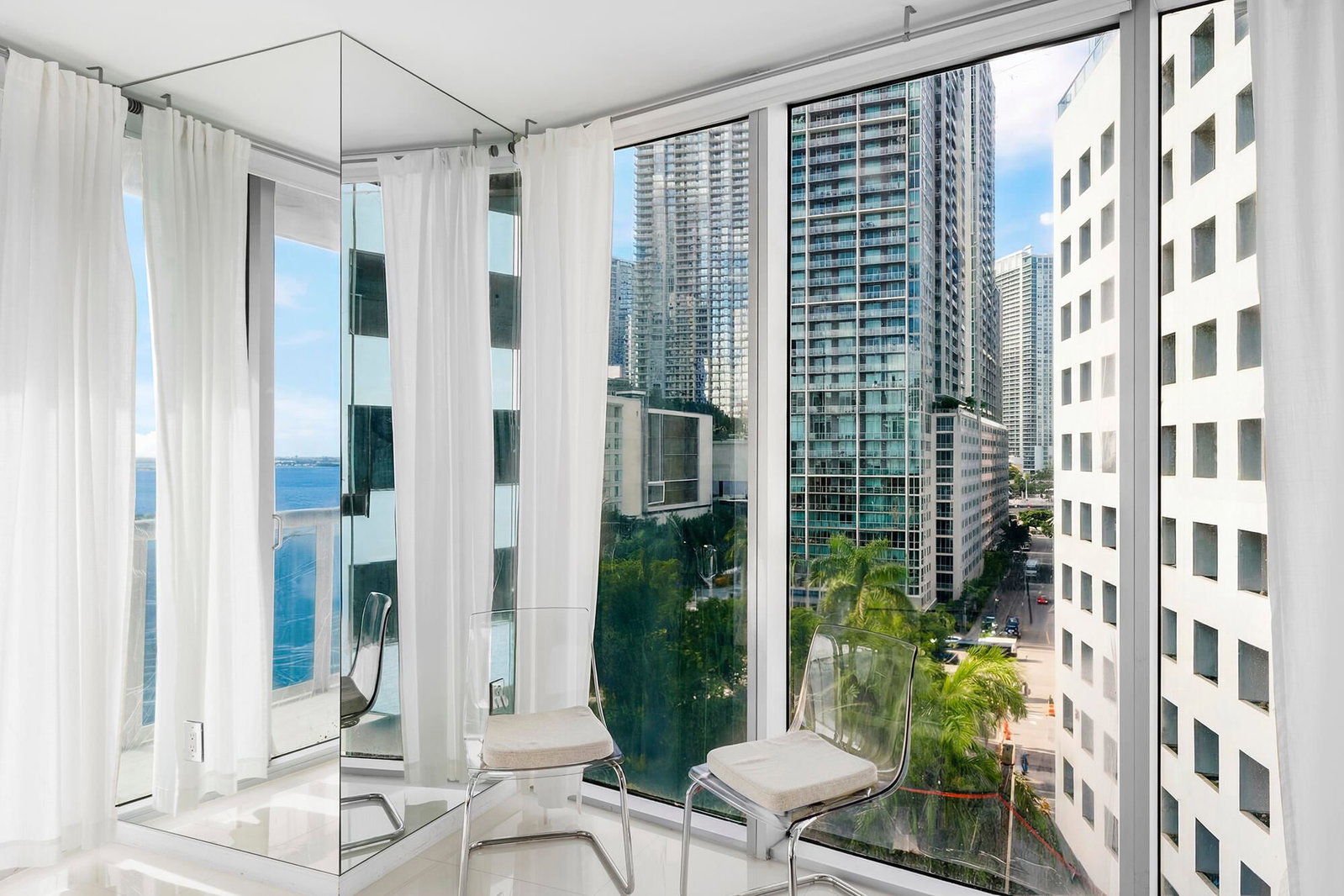 495 Brickell Avenue #911, Miami, FL 33131 photo 3