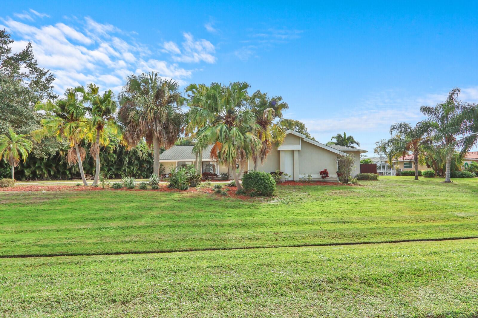 3060 SE Darien Road, Port St Lucie, FL 34952 photo 4