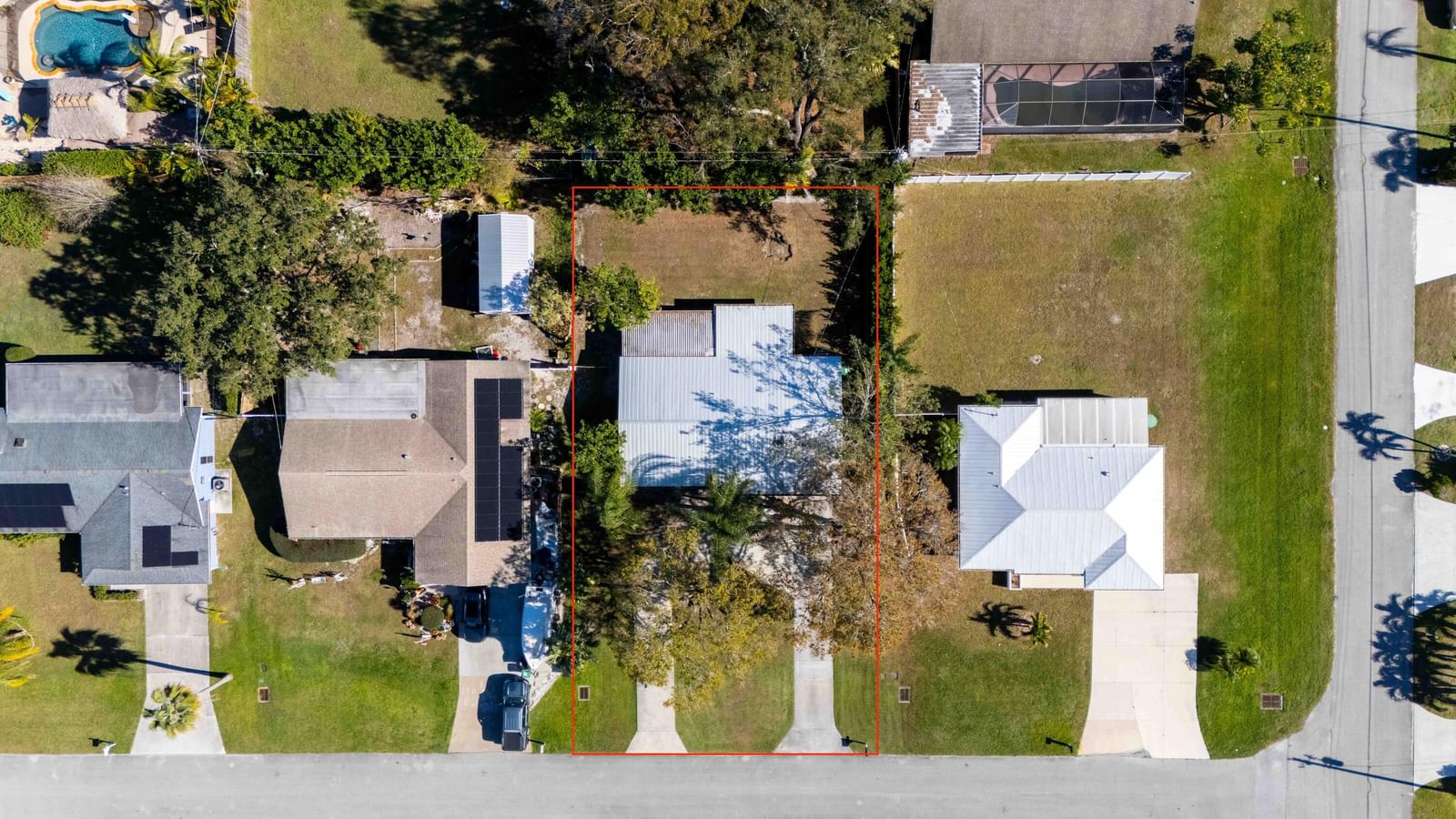 477 SE Asbury Lane, Port St Lucie, FL 34983 photo 3