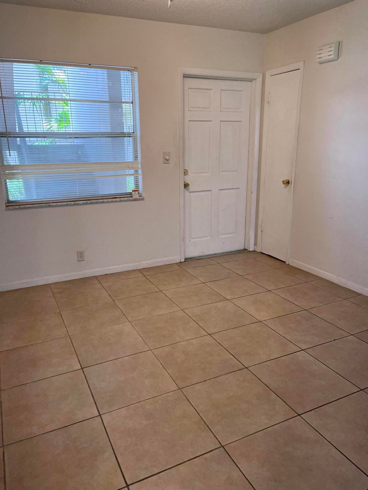 8141 SW 24th Court #108, Davie, FL 33324 photo 5