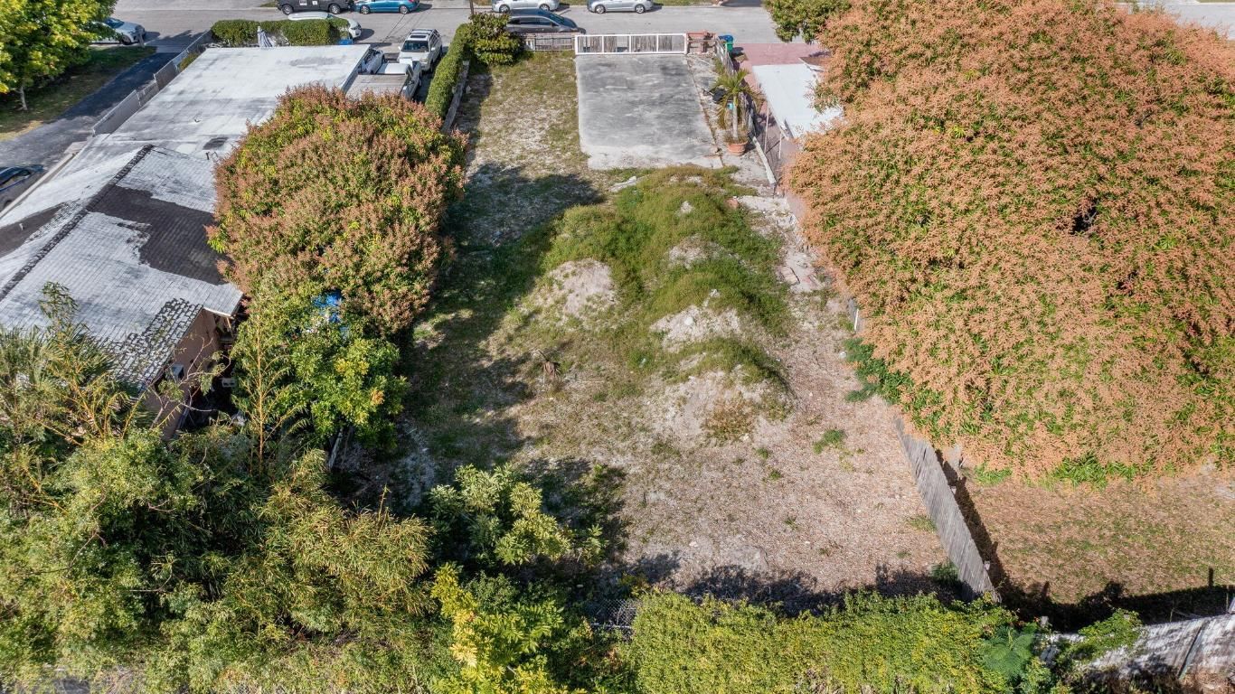1045 W 30th Street, Riviera Beach, FL 33404 photo 3