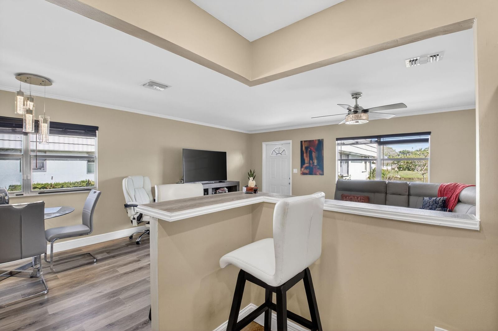 170 Valencia H, Delray Beach, FL 33446 photo 4