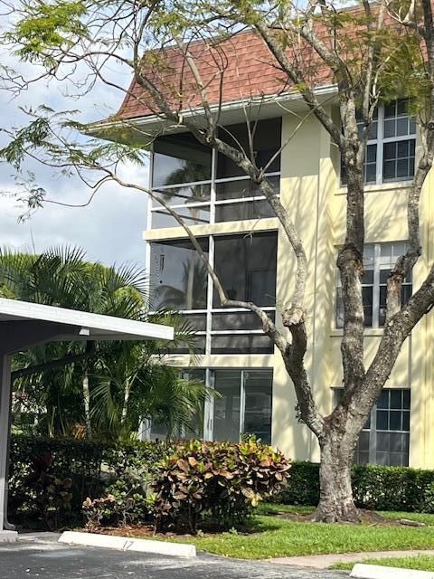5500 Tamberlane Circle #305, Palm Beach Gardens, FL 33418 photo 2