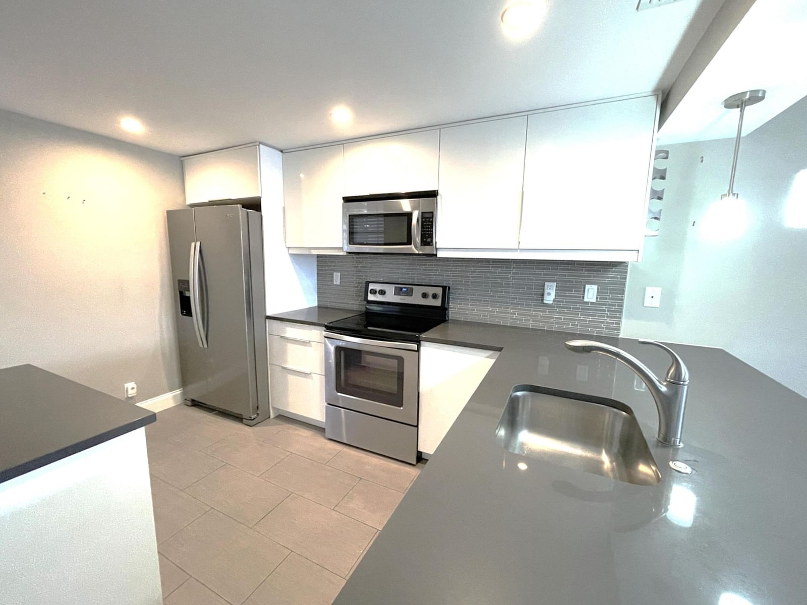 3 Royal Palm Way #205, Boca Raton, FL 33432 photo 4