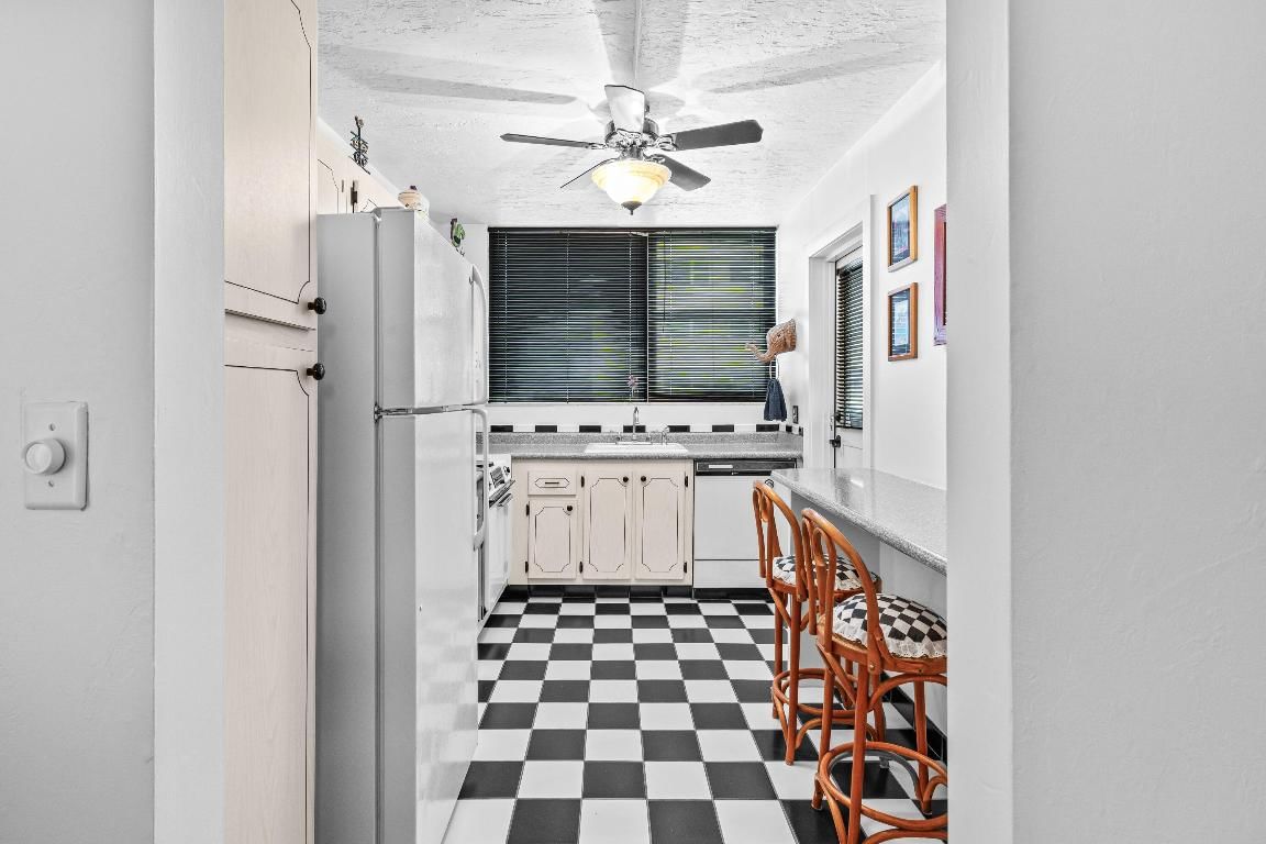 1237 Hillsboro Mile #101, Hillsboro Beach, FL 33062 photo 4