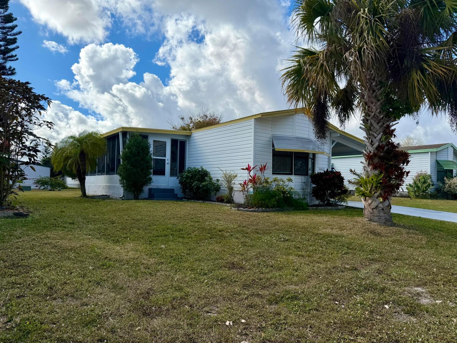 14463 Dalia Avenue, Fort Pierce, FL 34951 photo 2