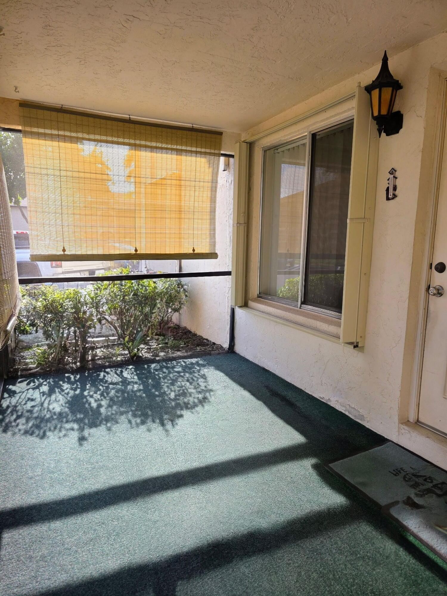 423 Pine Glen Lane #C-1, Greenacres, FL 33463 photo 2