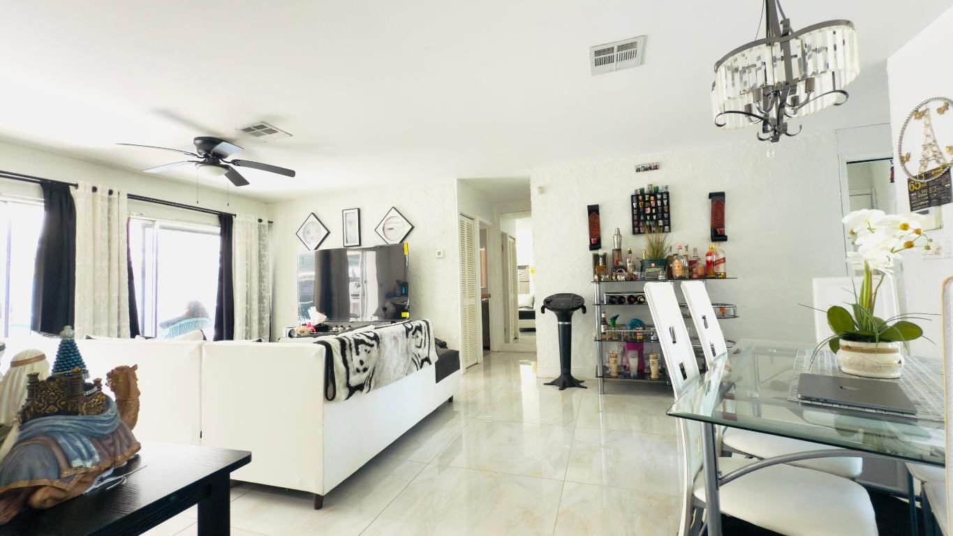 230 NE 25th Street, Pompano Beach, FL 33064 photo 4