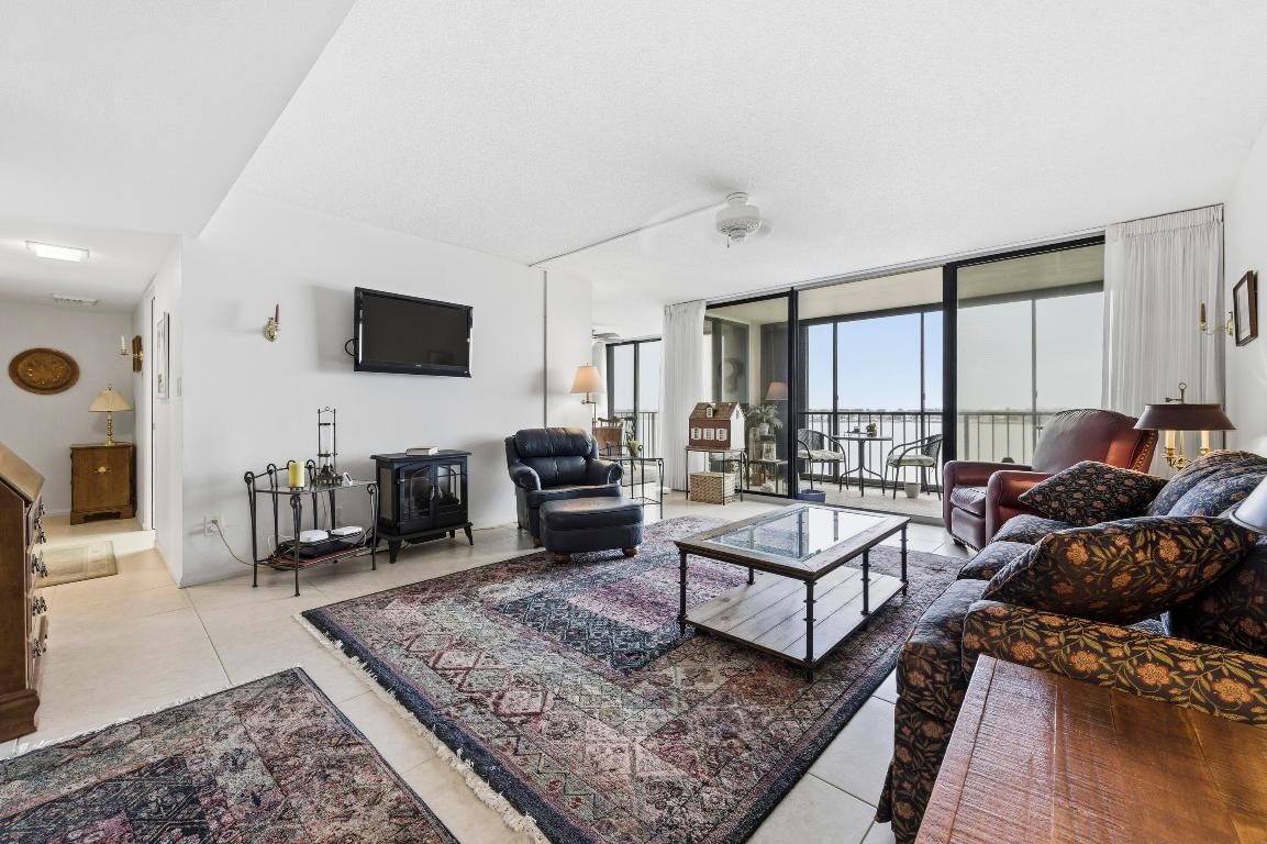 126 Lakeshore Drive #526, North Palm Beach, FL 33408 photo 5
