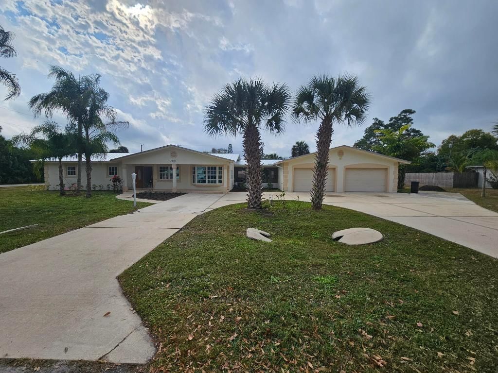 7301 Cabana Lane, Fort Pierce, FL 34951 photo 2