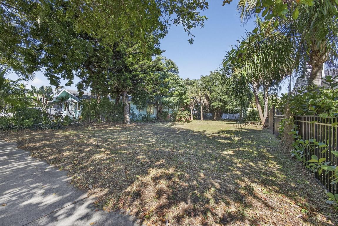427 32nd Street, West Palm Beach, FL 33407 photo 5