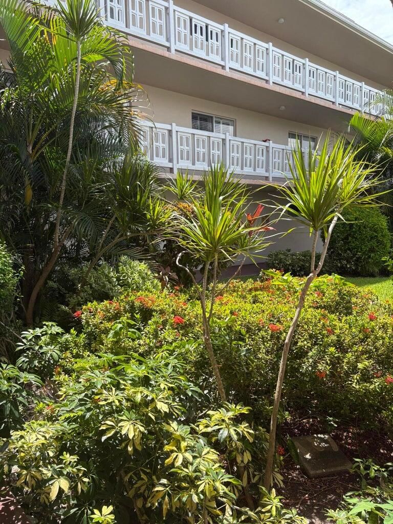 2770 S Garden Drive #304, Lake Worth, FL 33461 photo 2