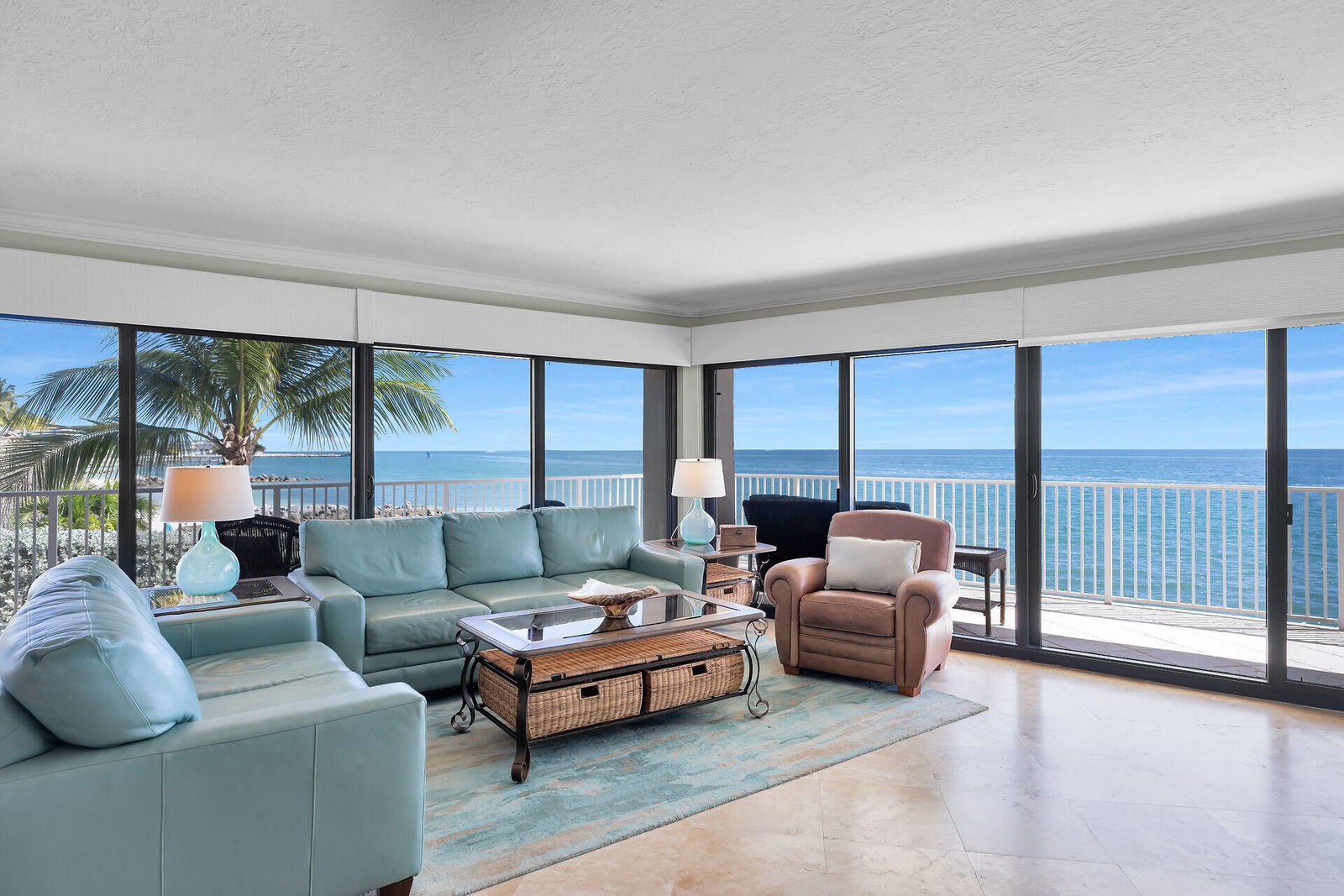 1133 W Ocean Drive #17, Key Colony Beach, FL 33050