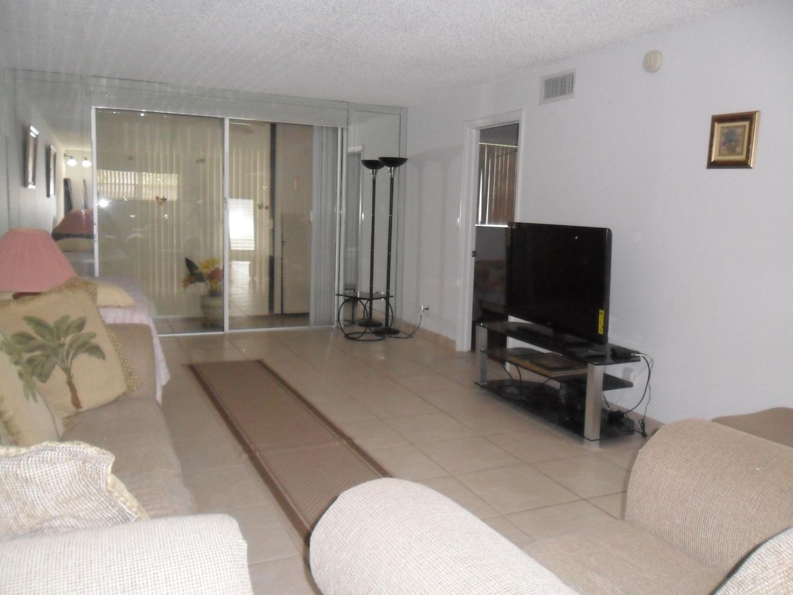 681 S Hollybrook Drive #105, Pembroke Pines, FL 33025 photo 2
