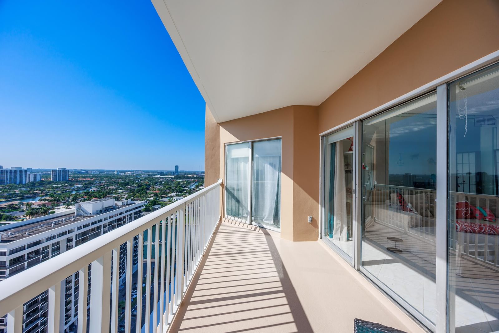1985 S Ocean Drive #Pha, Hallandale Beach, FL 33009 photo 3