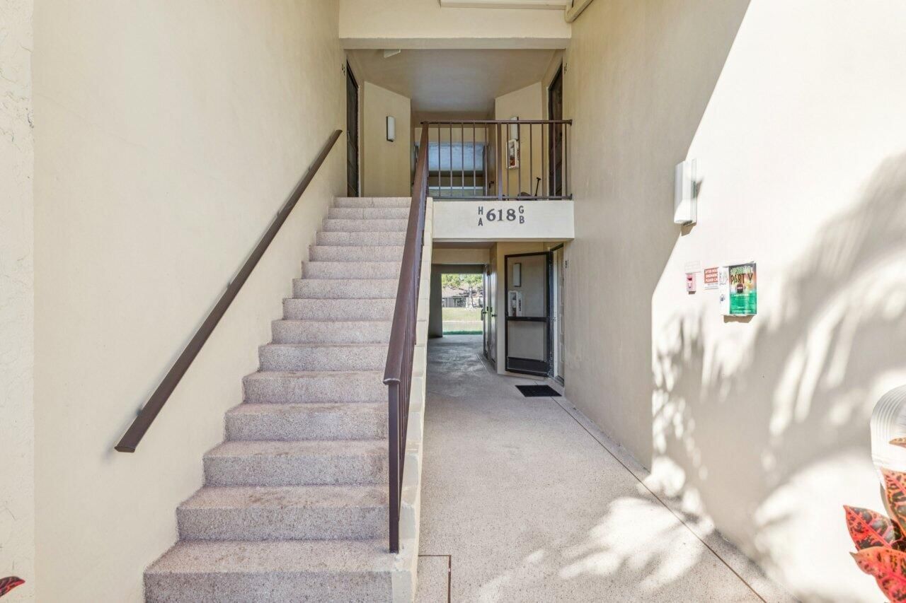 618 Sea Pine Way Way #A2, Greenacres, FL 33415 photo 4