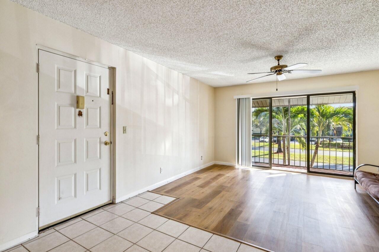 618 Sea Pine Way Way #A2, Greenacres, FL 33415 photo 5