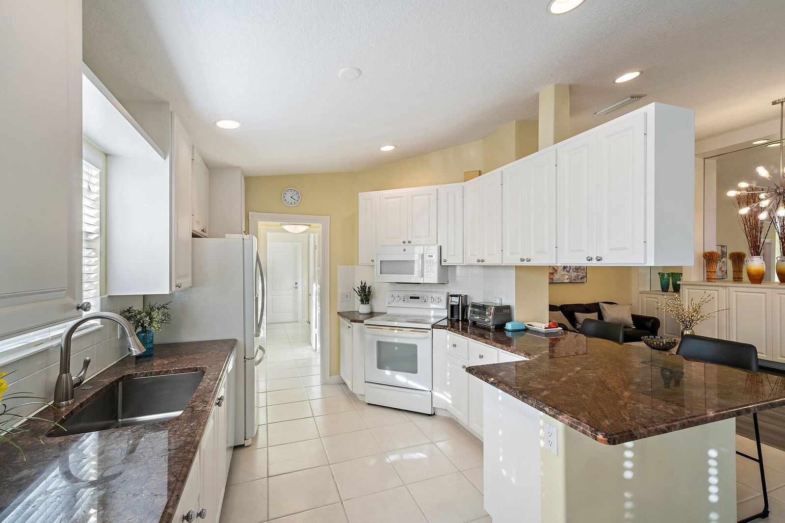 8991 SE Eldorado Way, Hobe Sound, FL 33455 photo 4