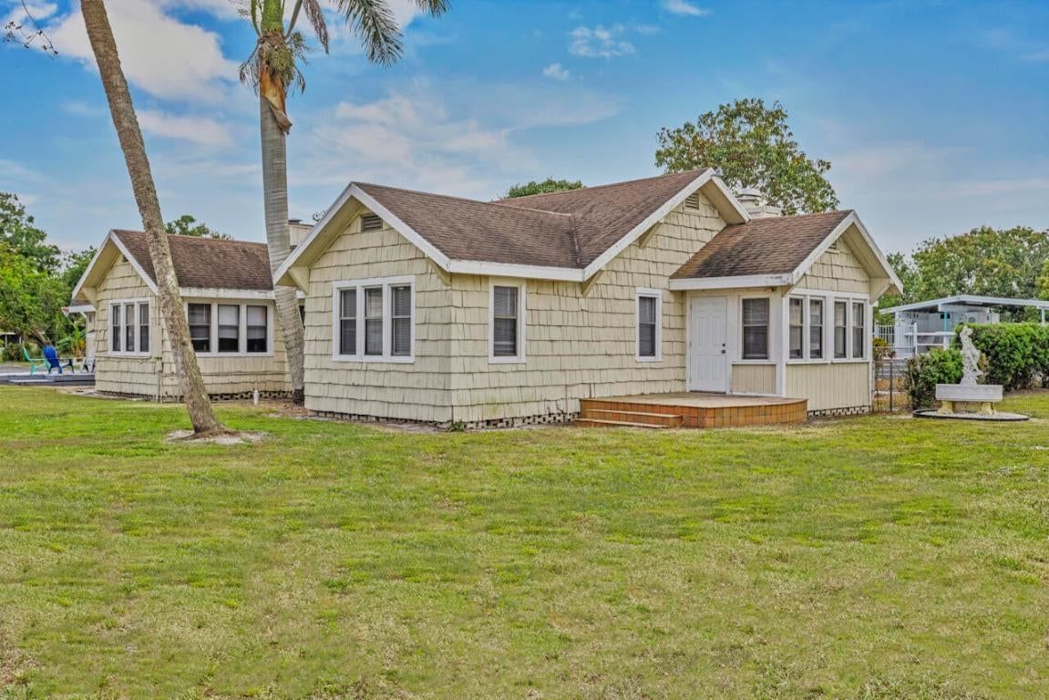 14601 Orange Avenue N, Fort Pierce, FL 34945 photo 5