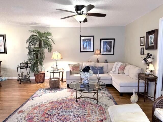 1206 S Lakes End Drive #D, Fort Pierce, FL 34982 photo 4