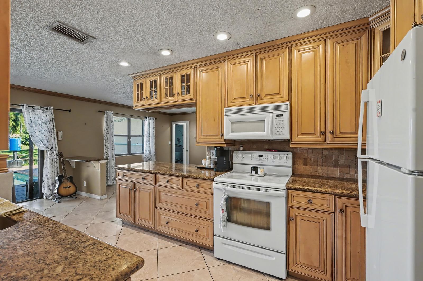 8231 NW 6th Court, Coral Springs, FL 33071 photo 3