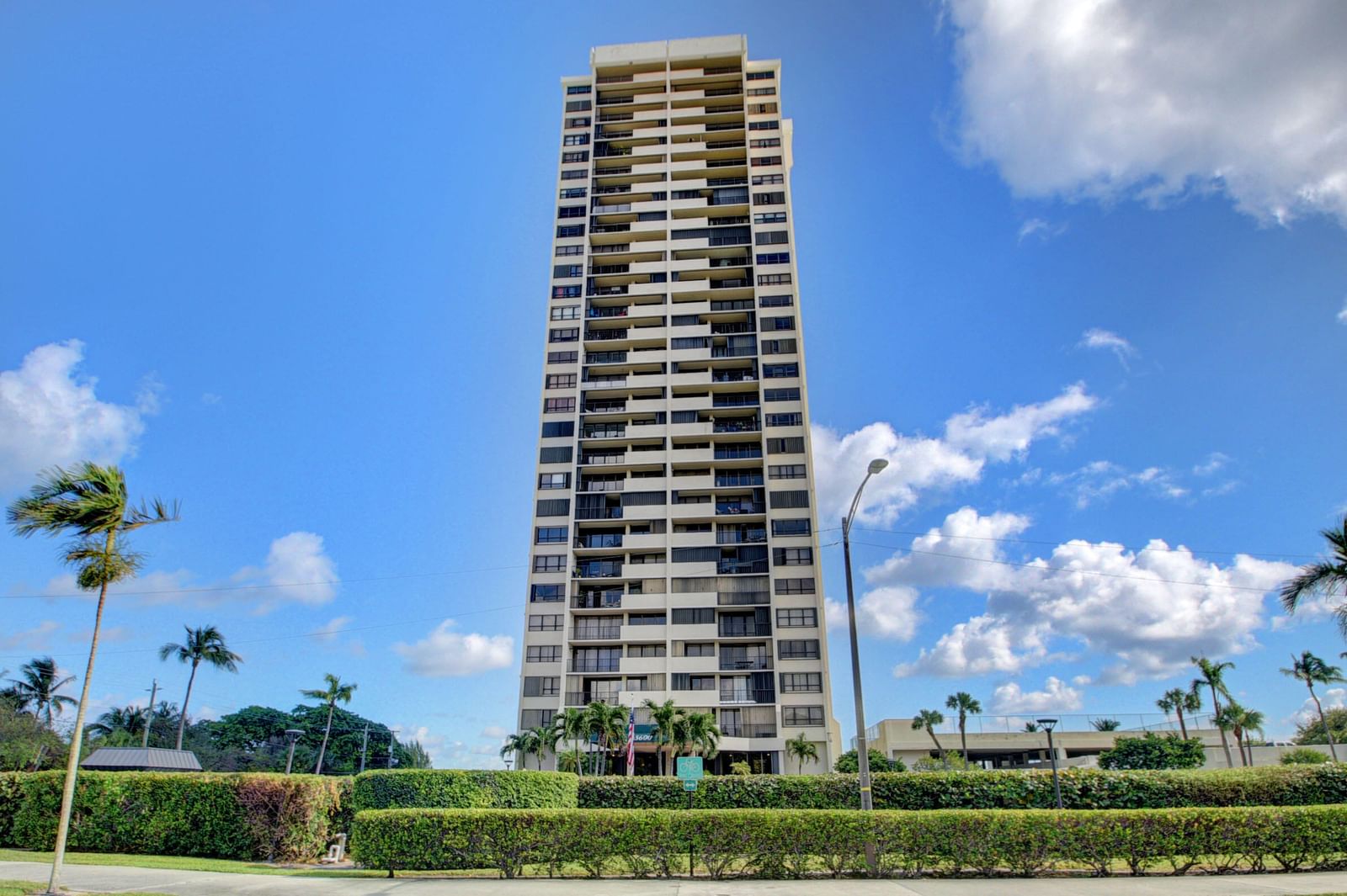 5600 N Flagler Drive #307, West Palm Beach, FL 33407 photo 4
