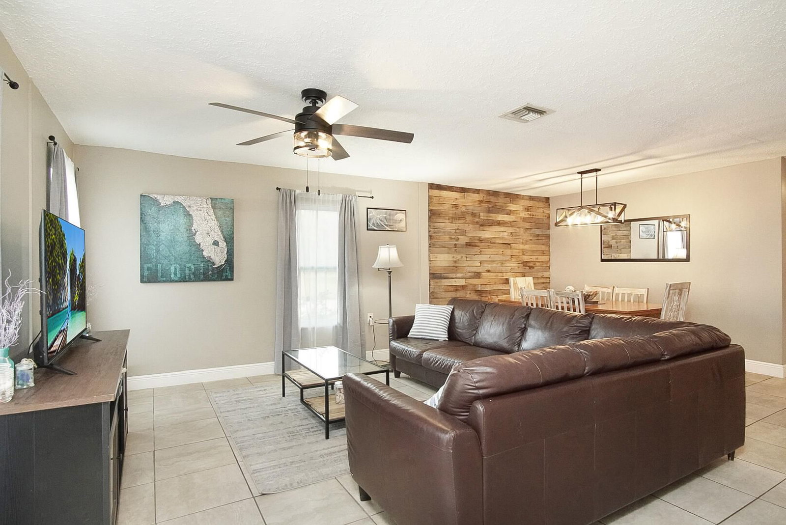 1002 Avenue E E, Fort Pierce, FL 34950 photo 5