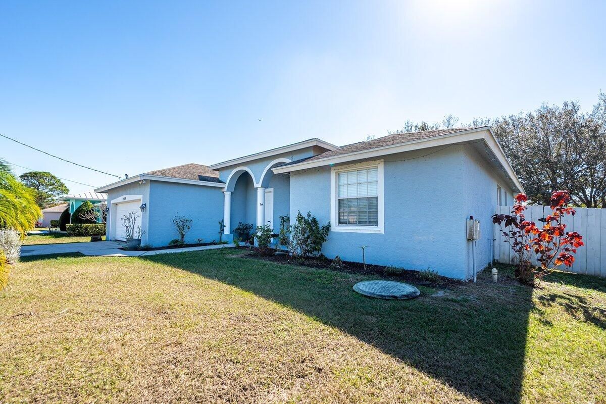 5859 NW Cullom Circle, Port St Lucie, FL 34986 photo 3
