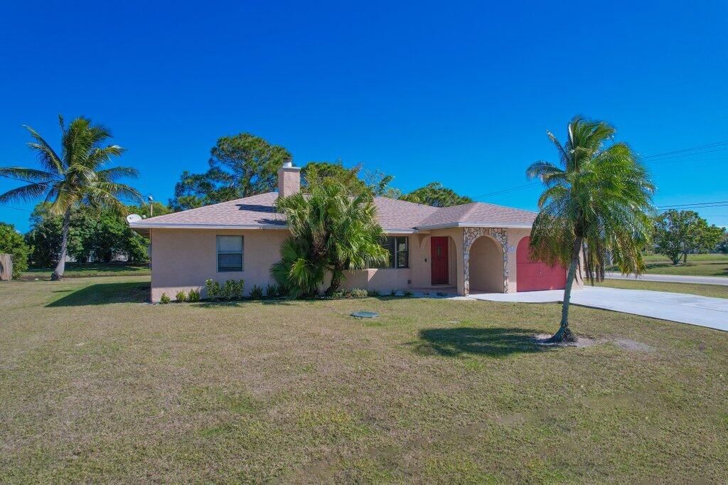 2097 SE Mantua Street, Port St Lucie, FL 34952 photo 2