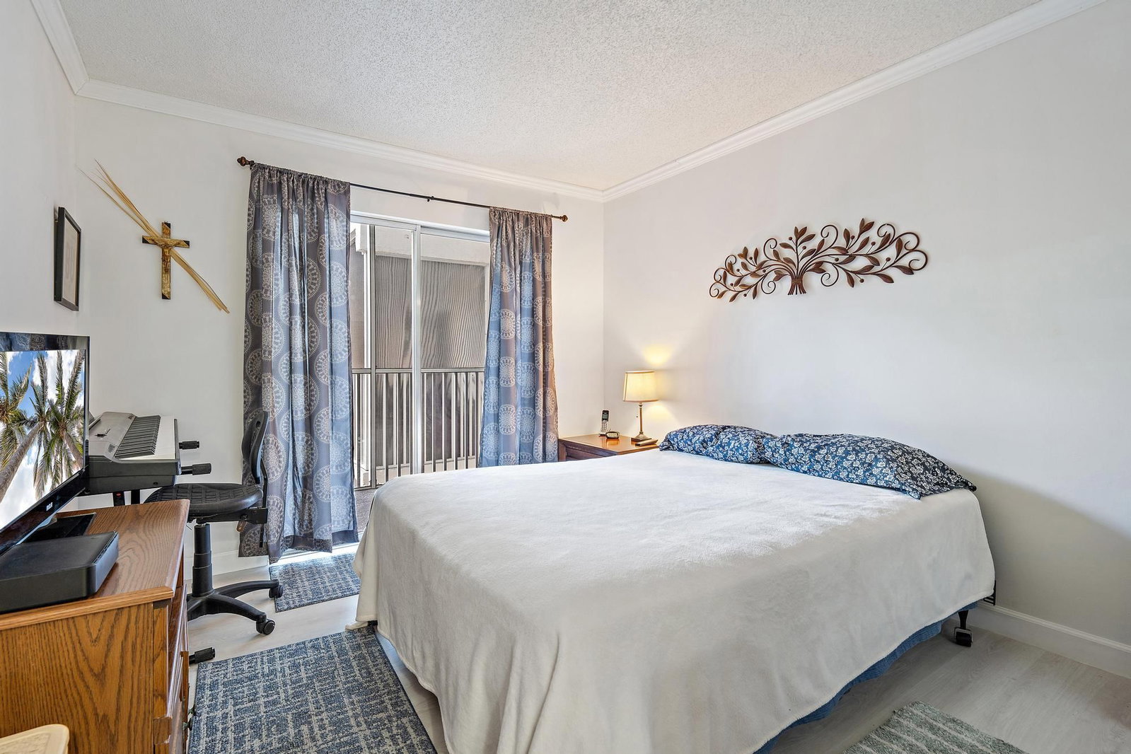 1516 S Lakeside Drive #207, Lake Worth Beach, FL 33460 photo 5