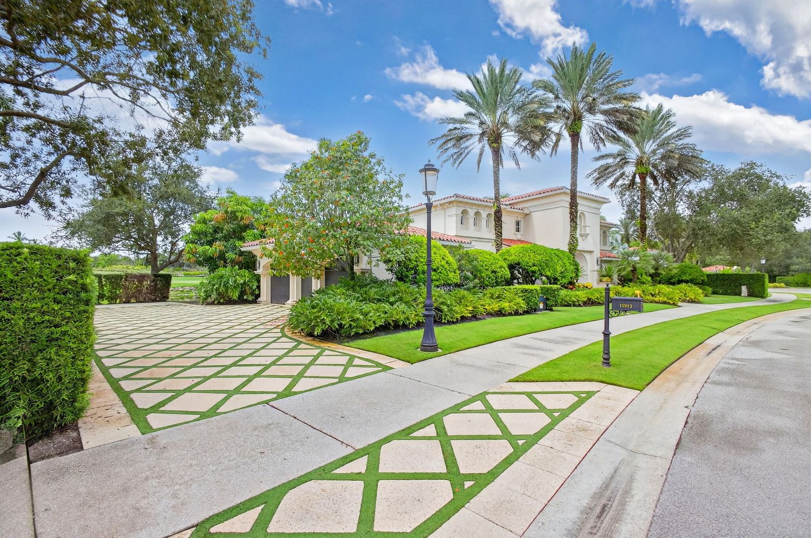 11912 Palma Drive, Palm Beach Gardens, FL 33418 photo 3