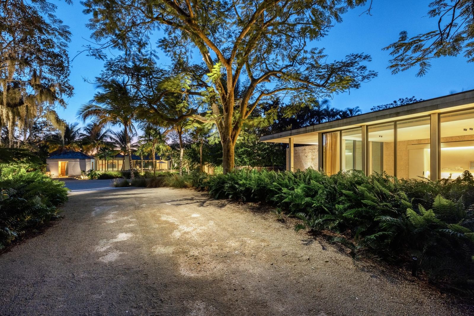 109 S River Road, Sewalls Point, FL 34996 photo 4