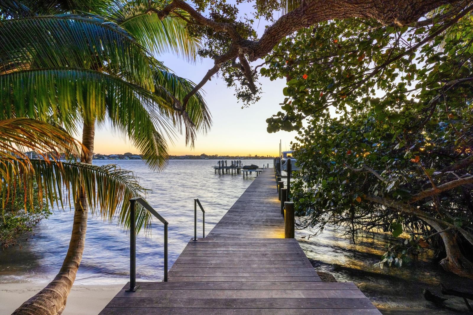 109 S River Road, Sewalls Point, FL 34996 photo 5