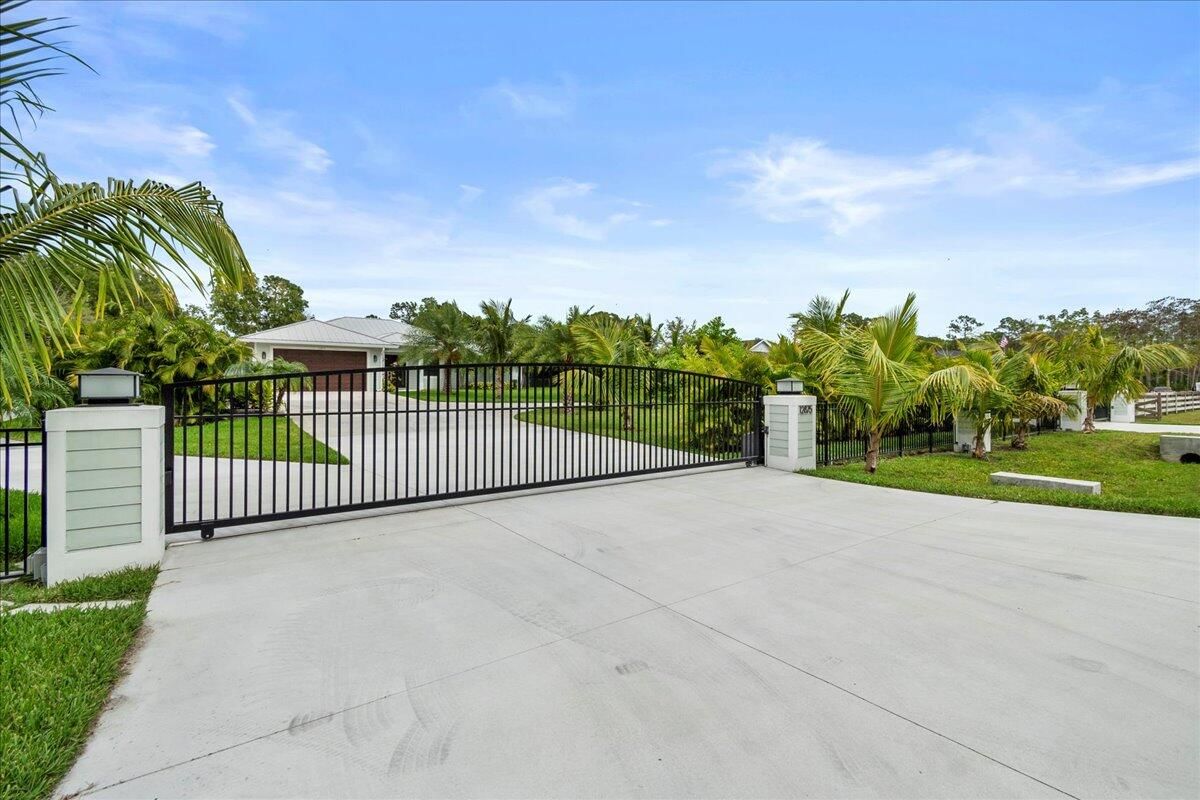 12875 157th Street N, Jupiter, FL 33478 photo 2