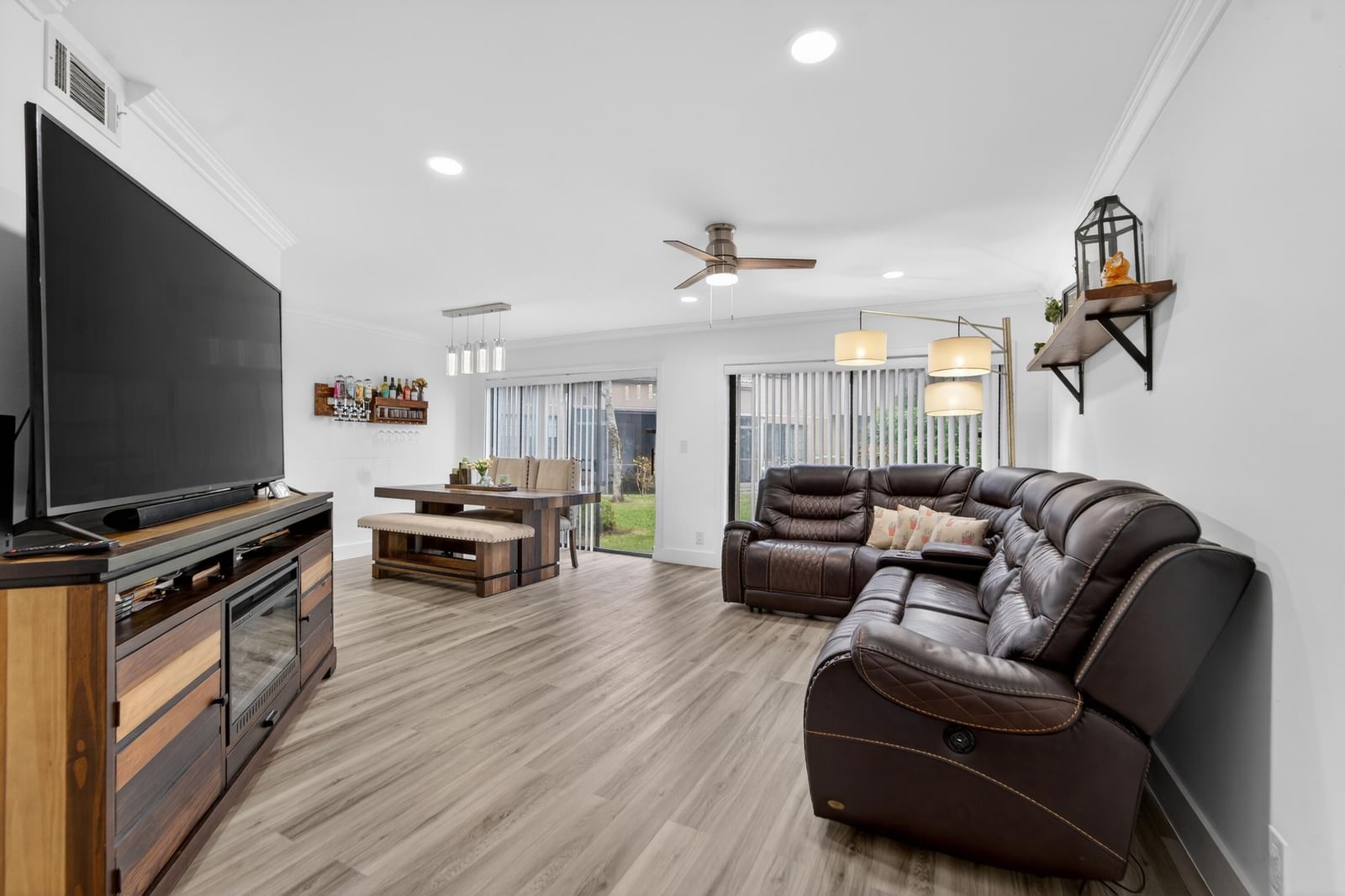 1672 Cypress Pointe Drive #1a, Coral Springs, FL 33071 photo 4