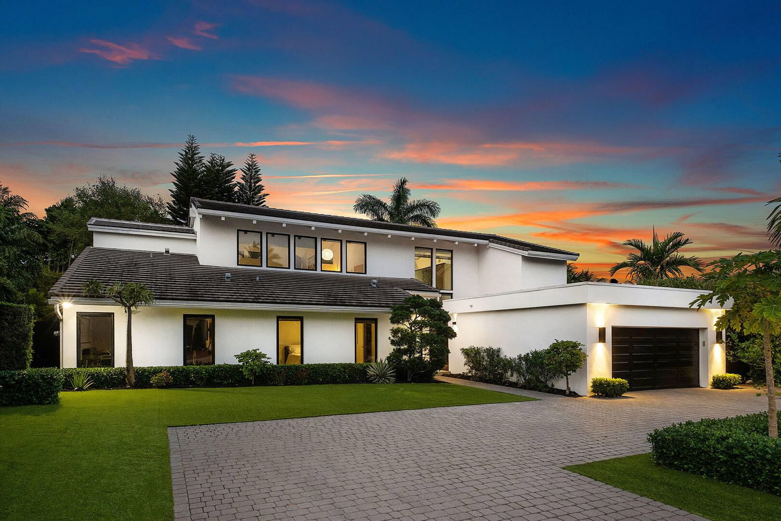 229 S Maya Palm Drive, Boca Raton, FL 33432 photo 2