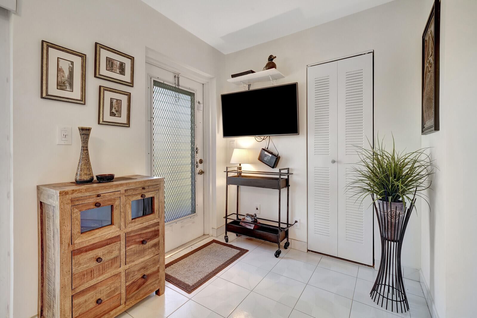 7547 S Oriole Boulevard #202, Delray Beach, FL 33446 photo 4