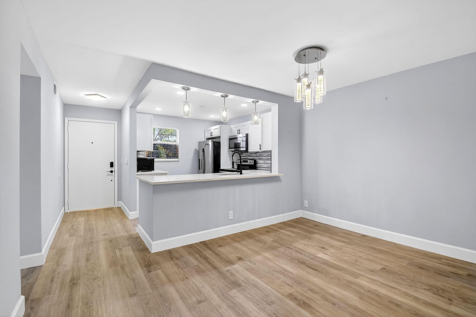 2515 NE 2nd Court #204, Boynton Beach, FL 33435 photo 4