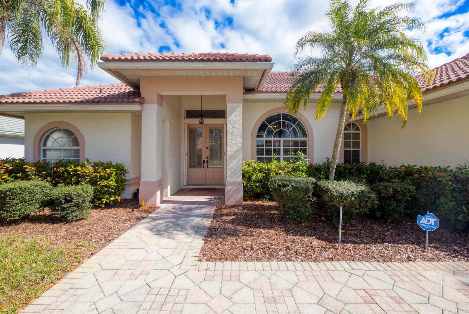 1507 SW Mockingbird Circle, Port St Lucie, FL 34986 photo 4