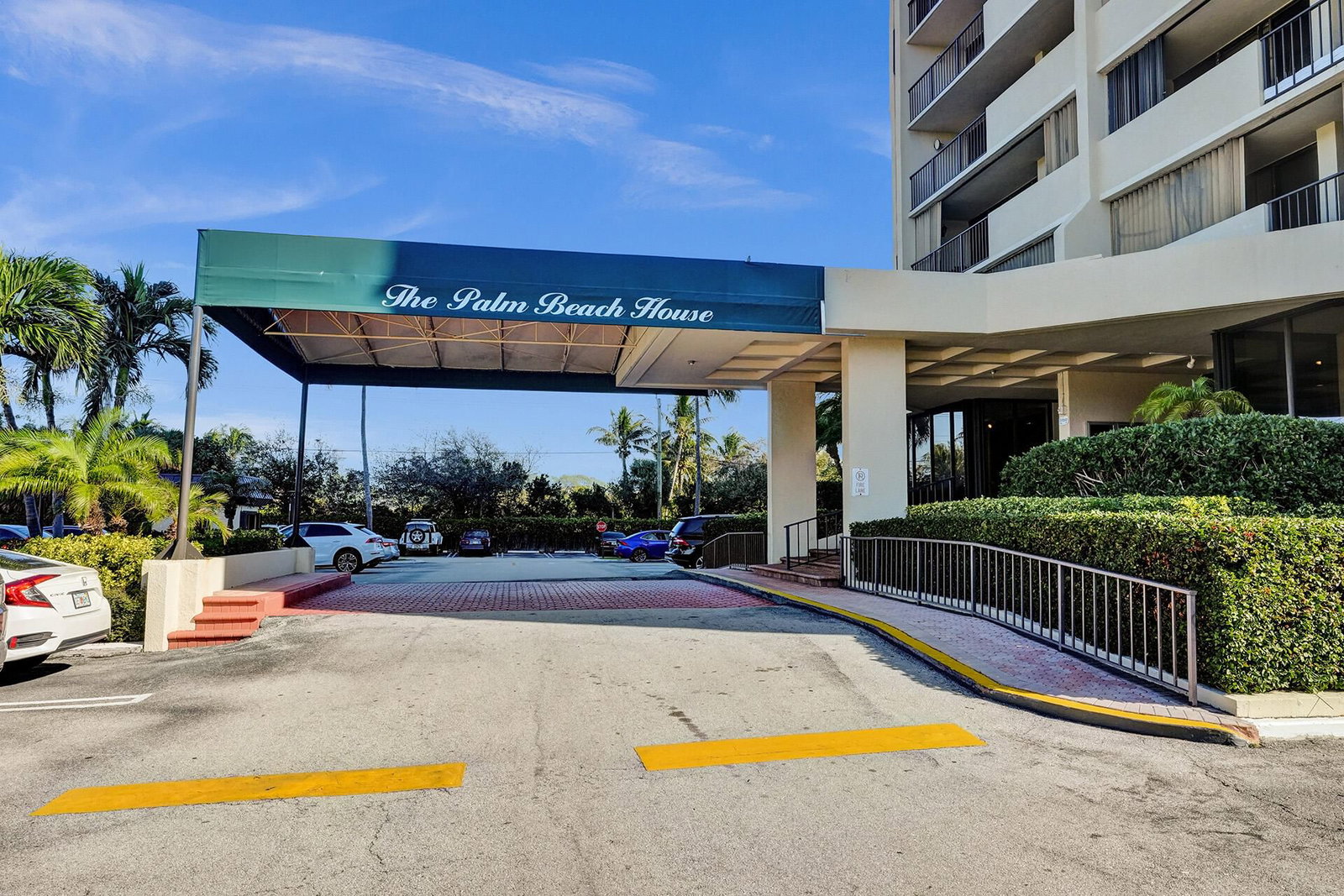 5600 N Flagler Drive #805, West Palm Beach, FL 33407 photo 2
