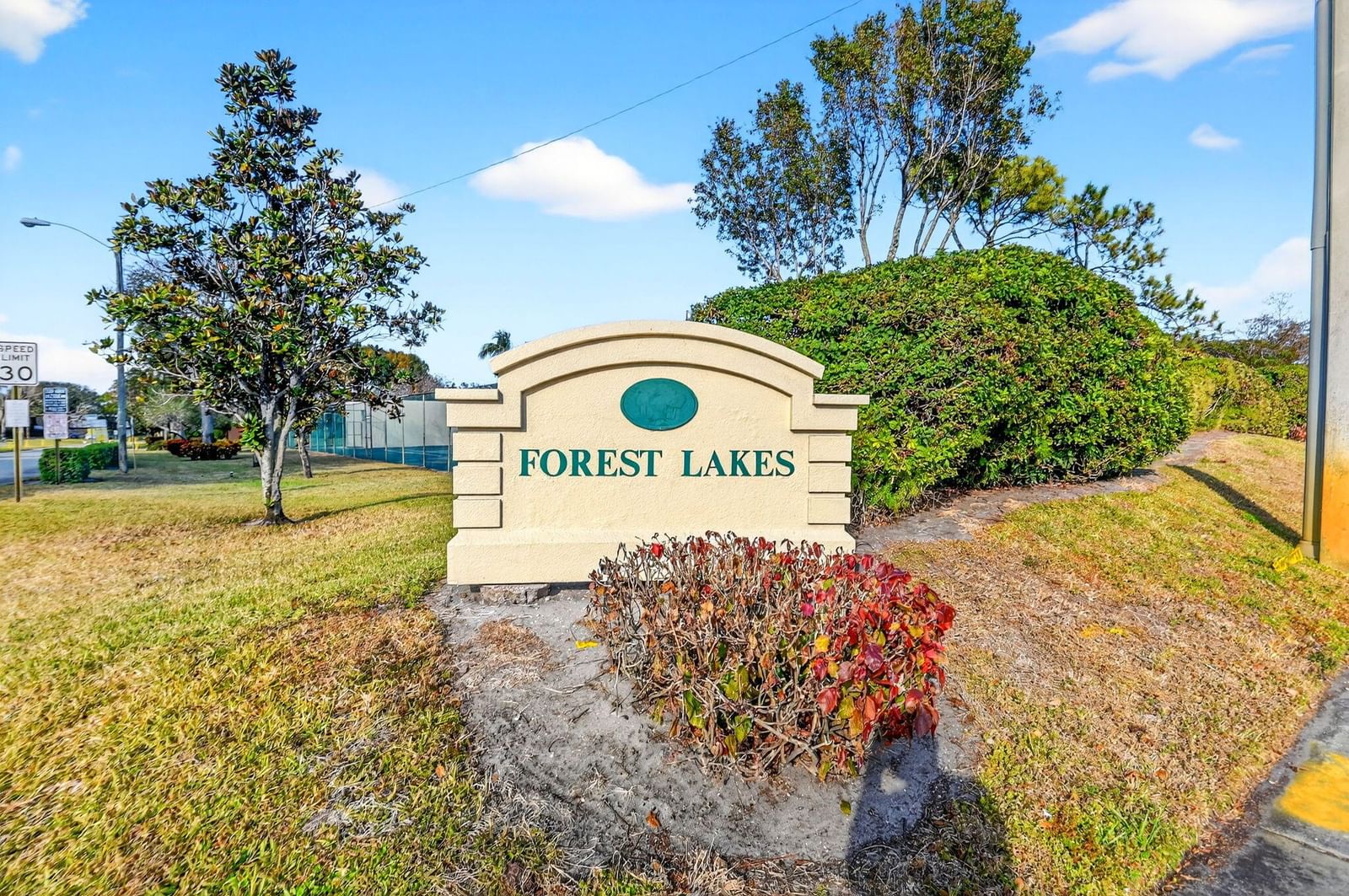 1545 W Forest Lakes Circle W #B, West Palm Beach, FL 33406 photo 2