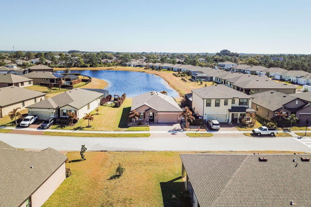 6560 Canterbridge Drive, Vero Beach, FL 32967 photo 2
