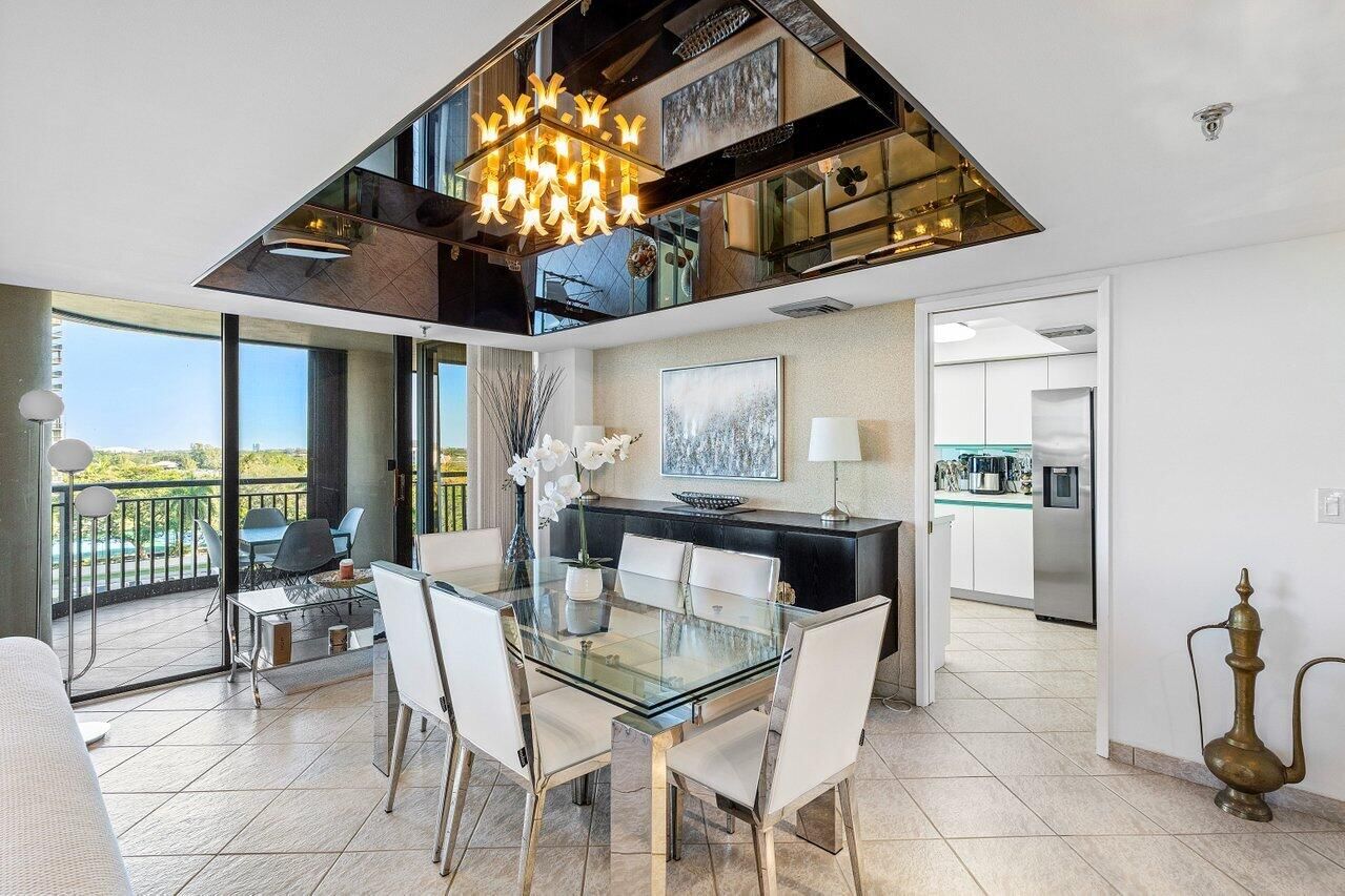 2427 Presidential Way #701, West Palm Beach, FL 33401 photo 5