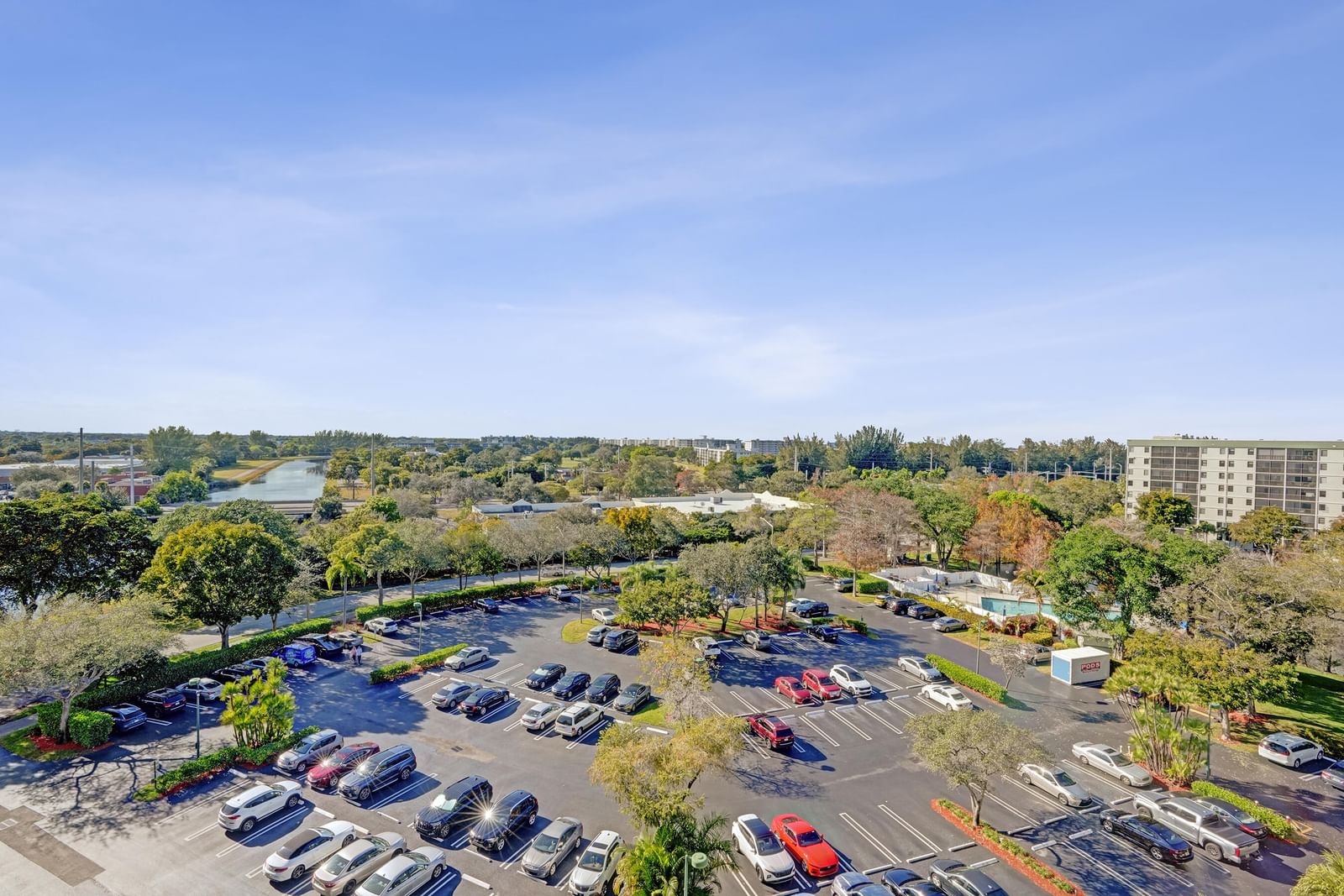 2334 S Cypress Bend Drive #907, Pompano Beach, FL 33069 photo 3