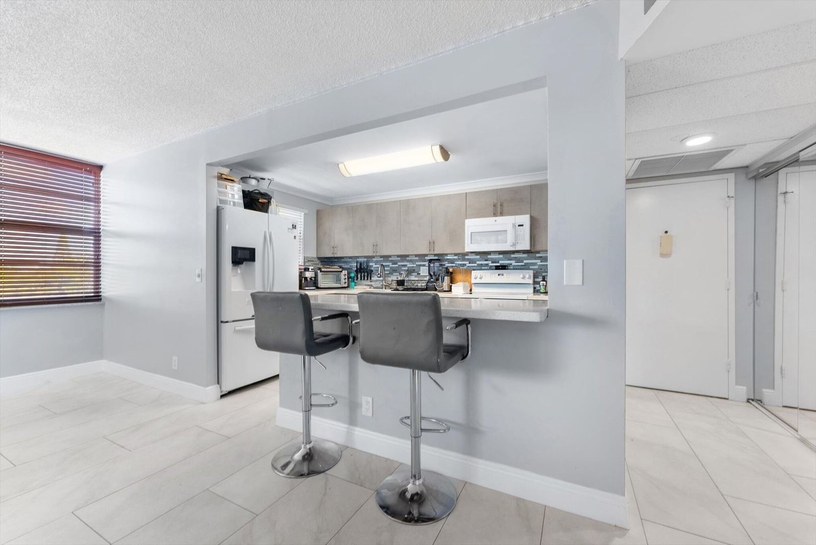 2751 Taft Street #403, Hollywood, FL 33020 photo 4