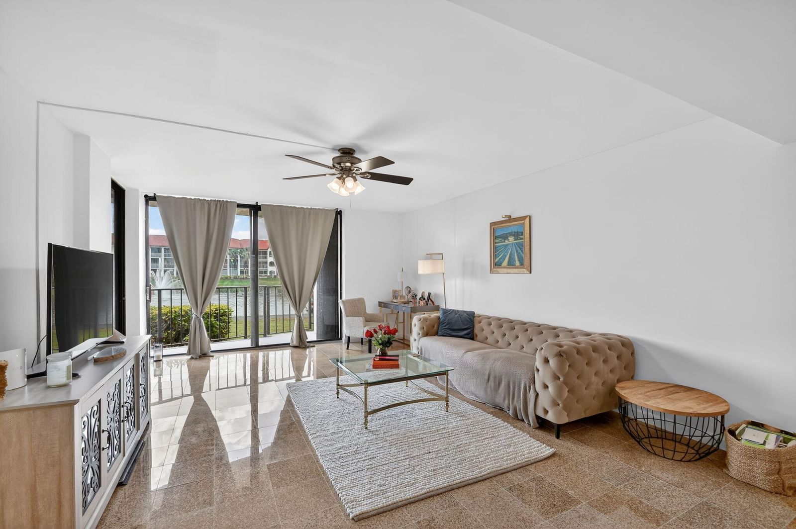 7030 Half Moon Circle #117, Hypoluxo, FL 33462 photo 2