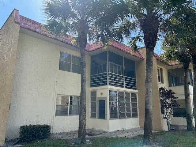 145 Lake Evelyn Drive, West Palm Beach, FL 33411 photo 4