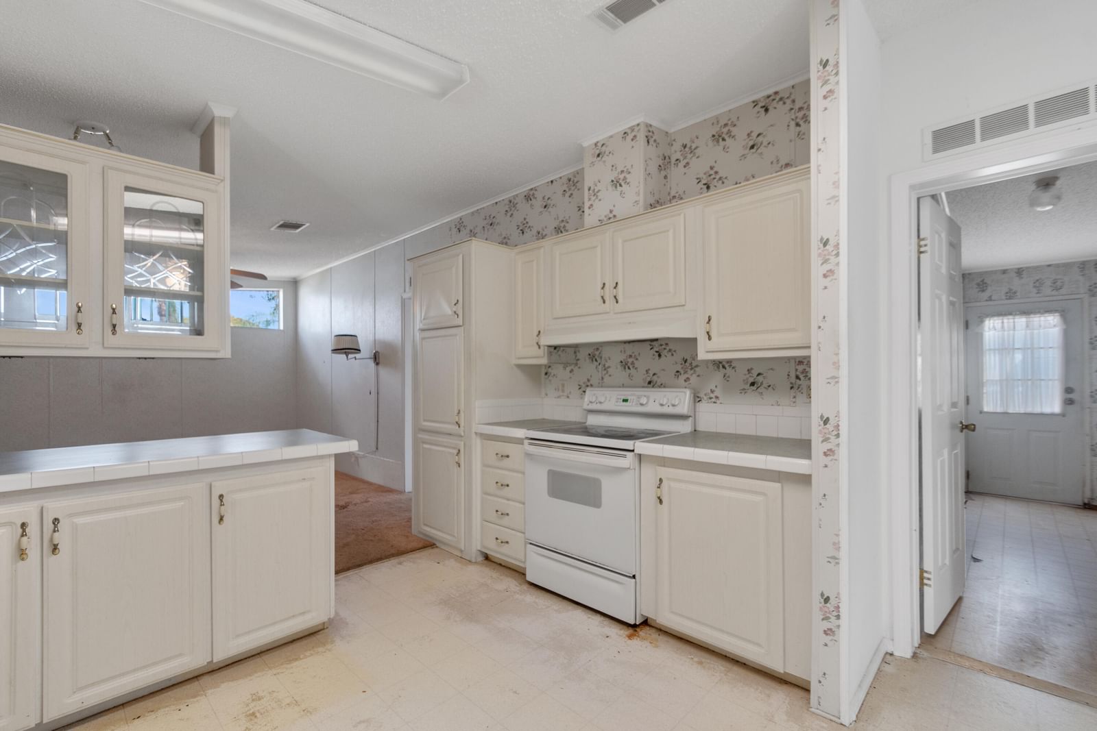 8142 Meadowlark Lane, Port St Lucie, FL 34952 photo 4